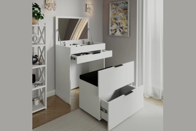 Тоалетка Лола